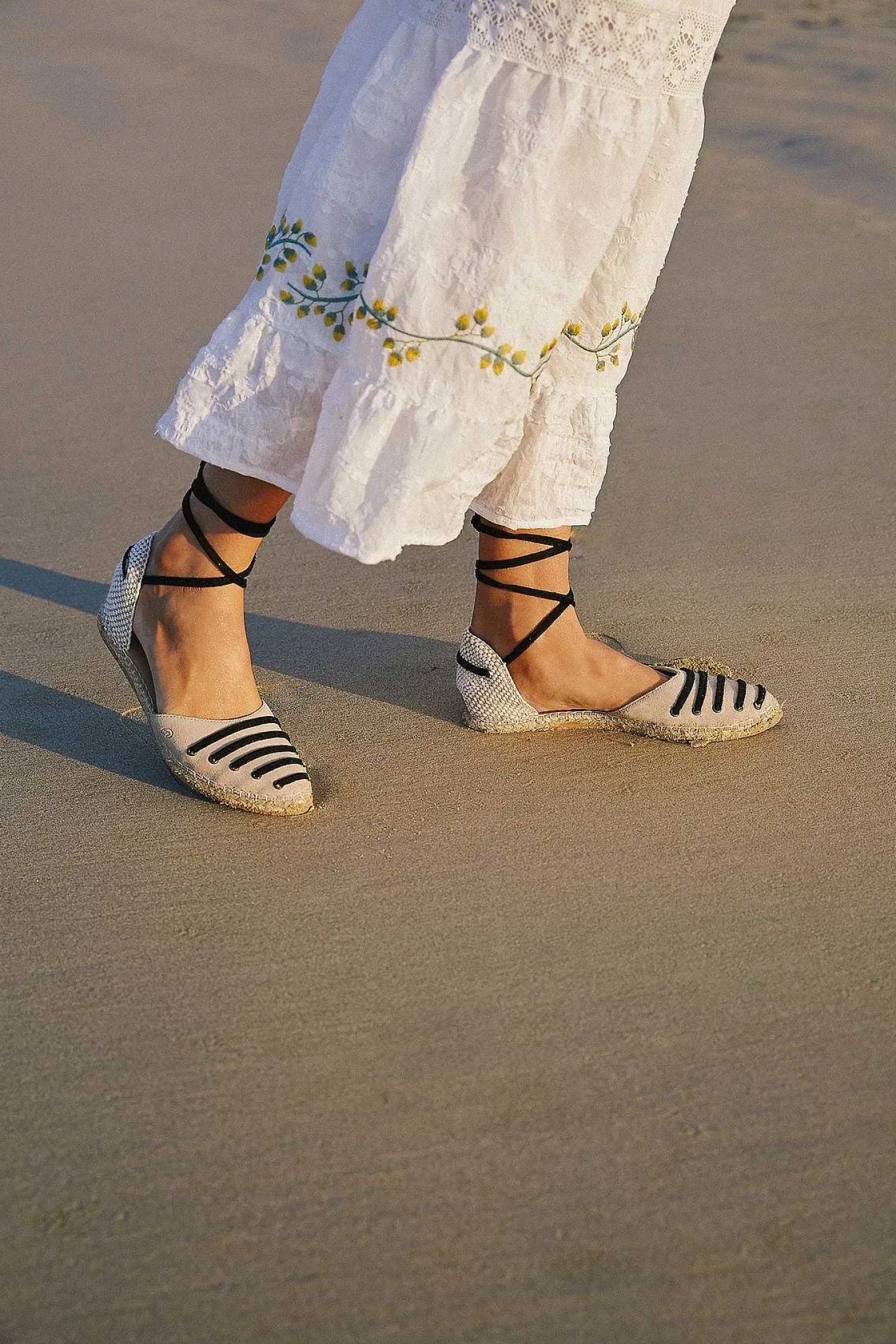 Mujer MICUIR Sandalias Esparto-Parikia Negro Y Crema 1Cm
