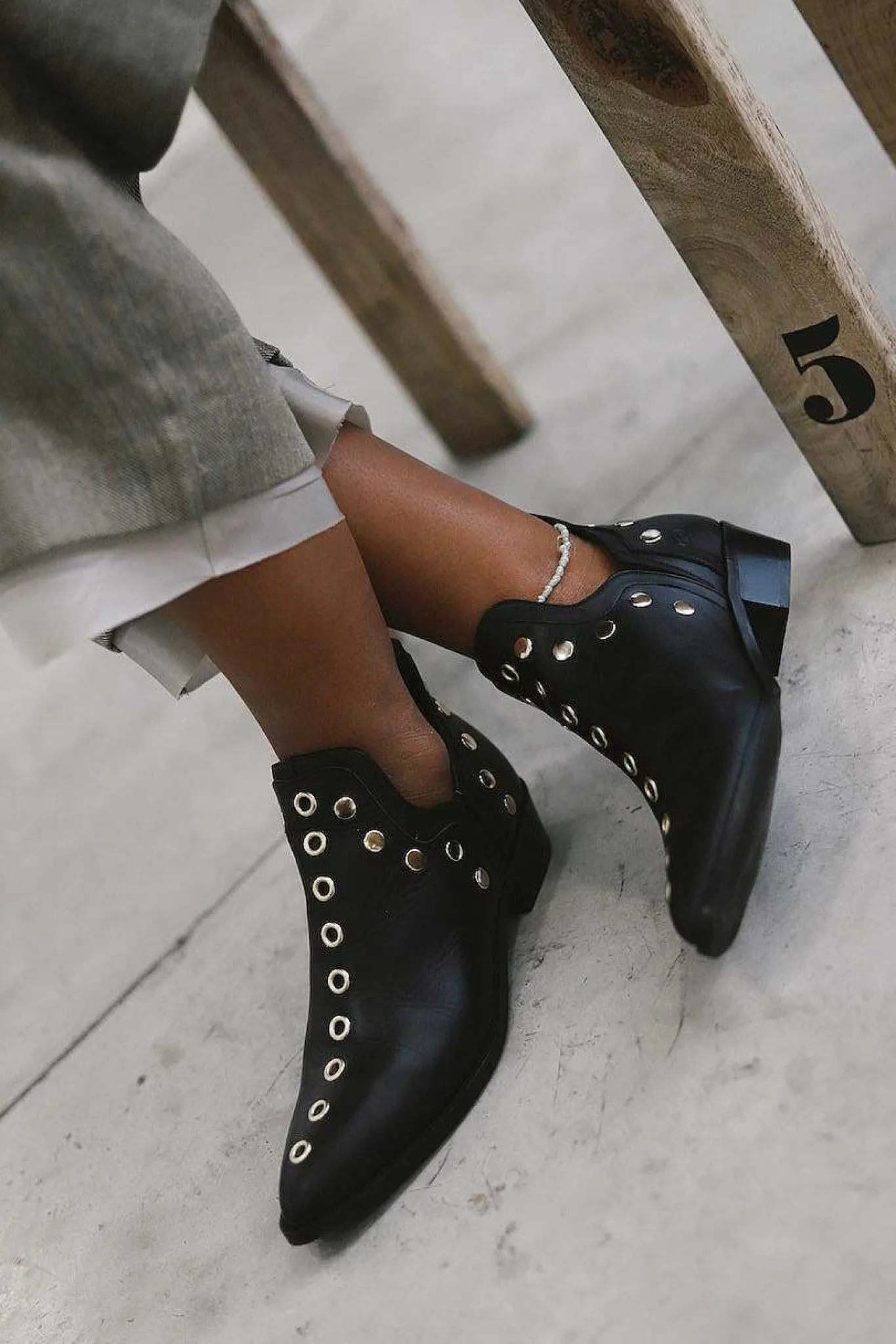 Mujer MICUIR Punky Boots-Punky Boots Negras Tachas Doradas 4Cm